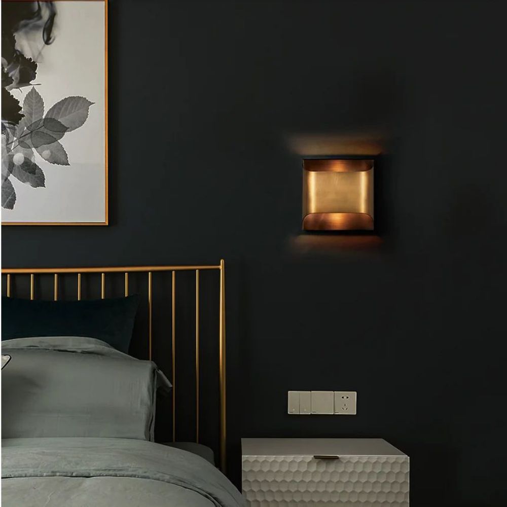 Daris Wall Sconce 8"H
